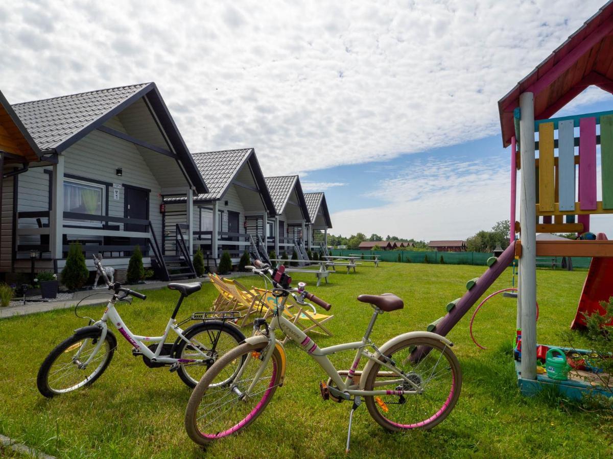 Domki Malibu Rusinowo  Buitenkant foto
