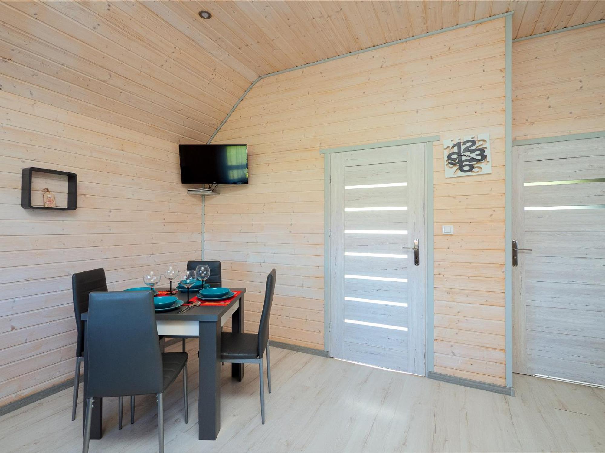Domki Malibu Rusinowo  Buitenkant foto